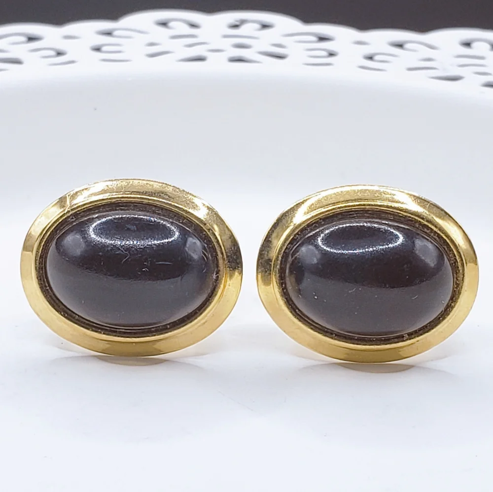 Vintage 80s Mens Black Stone On Gold Cuff Links
